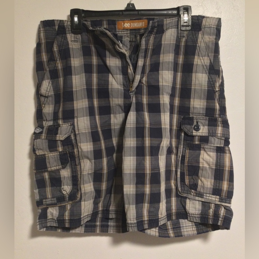 Cargo shorts very used